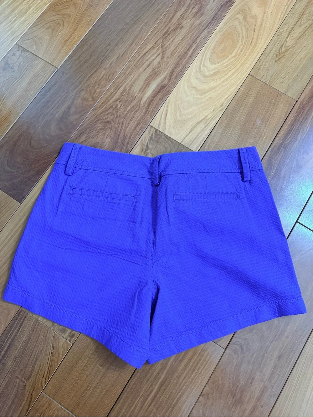 Lilly Pulitzer Bright Blue Women's Athletic Shorts - Picture 6 of 7
